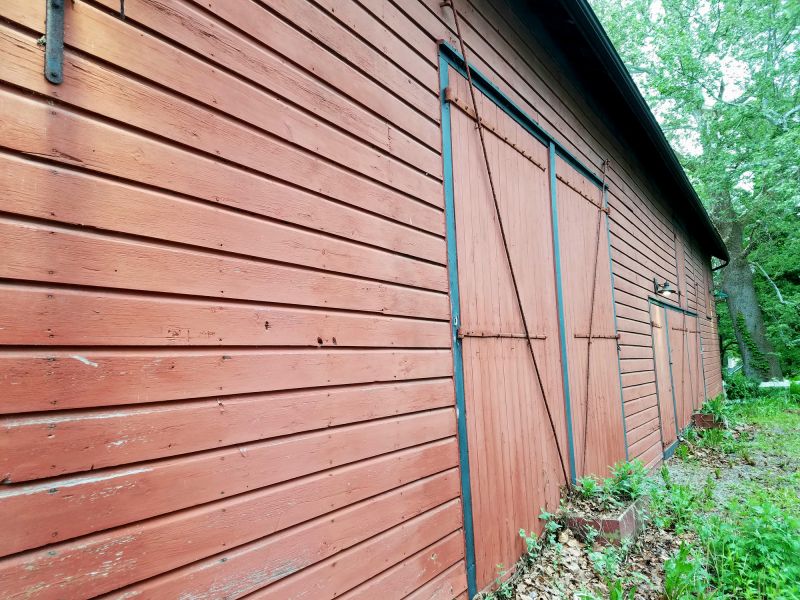 Barn Siding Repair in Conroe, TX